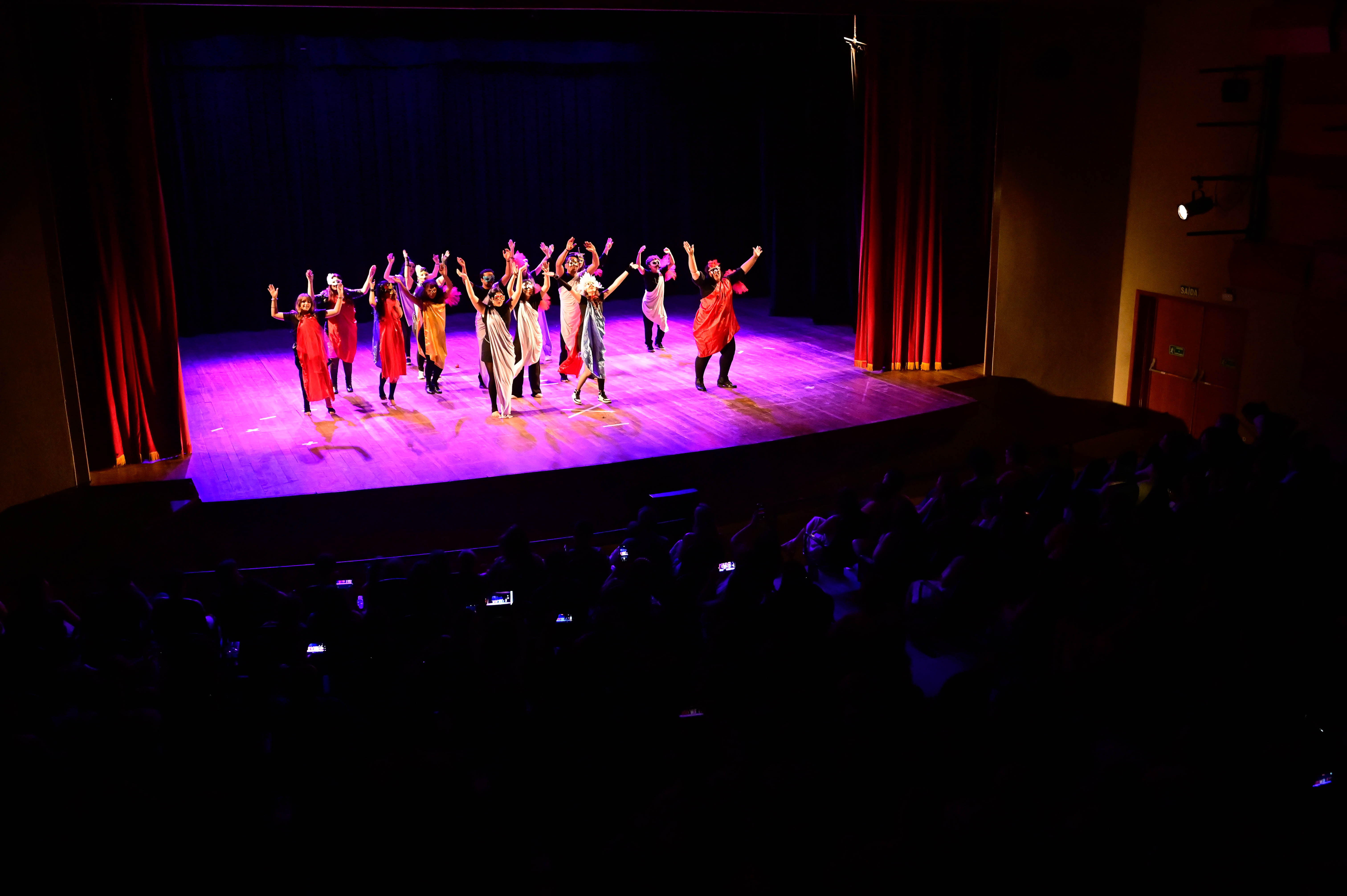 Curso Livre de Teatro